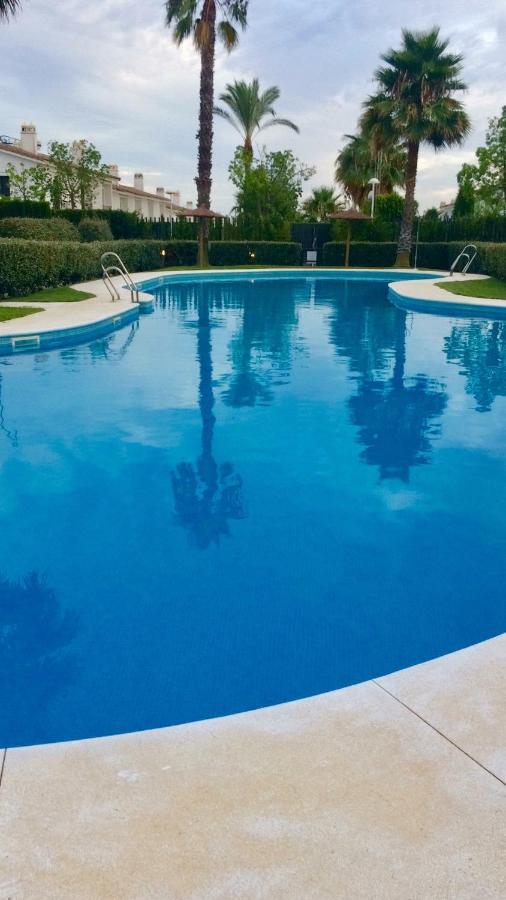 Single In Private House Bed & Breakfast El Rompido